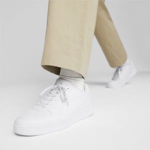 PUMA Unisex Caven 2.0 Sneakers