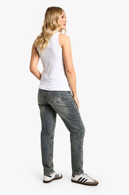 Maternity Basic High Waisted Mom Jeans