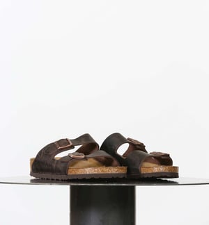 BIRKENSTOCK ARIZONA BRUINE PANTOFFEL