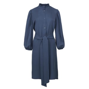 Indigo klänning med lång ärm och bälte i Tencel