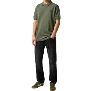 Fred Perry M3600 Twin Tipped Polo Shirt In Wreath Green