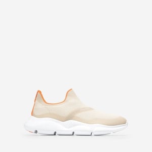ZEROGRAND RADIANT SLIP-ON Ladies Trainers Cream