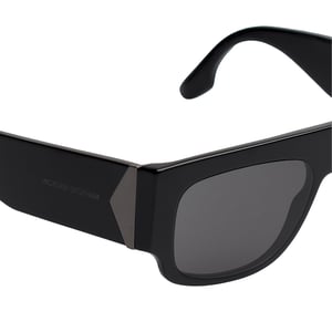 Rectangular Sunglasses VB666S Women