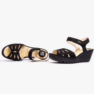 YAZI479FLY Womens Sandals Black