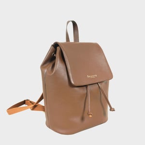 GRACE' Full Grain Leather Flap-over Backpack