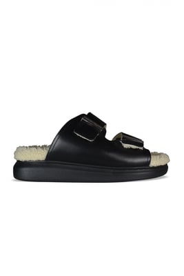 Alexander McQueen tapschoenen met schapenvacht gevoerd zwart