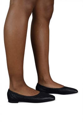 Jimmy Choo Ballerina's Marielle Zwart