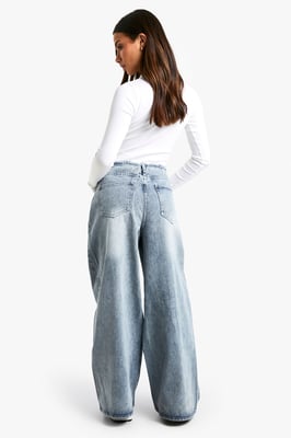 Petite Raw Waistband Wide Leg Jeans