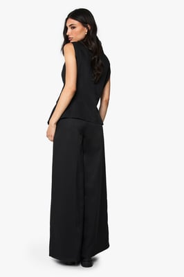 Pleated Extreme Wide Leg Tailored Trouser