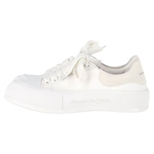 Alexander Mcqueen Deck Skate Plimsoll Sneakers in White Canvas