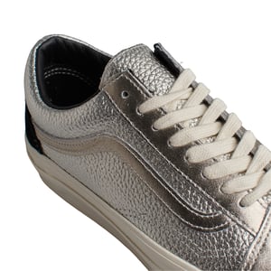 Men's Old Skool 36 Lx Precious Medals Silver VN000CNGSLV1 sneakers