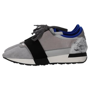 Balenciaga Race Runner Marble Sneakers in Grijs Suède