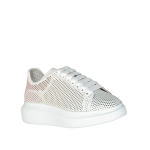 Alexander McQueen Oversized Sneakers met Stippen en Uitsnijdingen