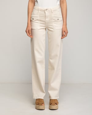 Jeans met knoopdetail