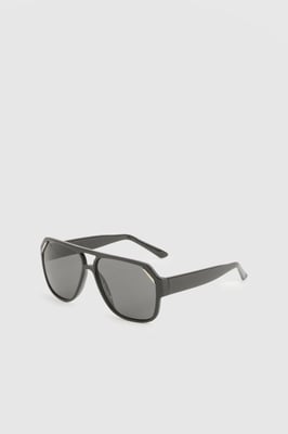 Black Frame Aviator Sunglasses
