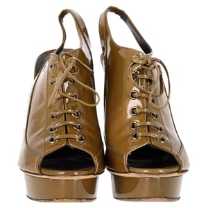 Burberry Slingback Heels in Olive Patent Leather