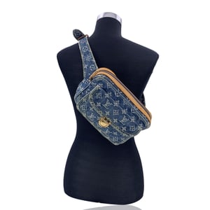 Louis Vuitton Denim - Jeans Shoulder Bag Bum Bag / Sac Ceinture
