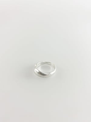 Ridged Ring