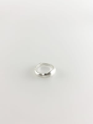 Ridged Ring