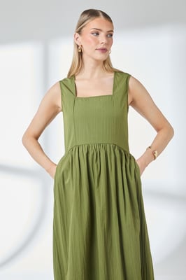 Square Neck Parachute Midi Dress