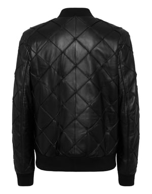 Leren bomber