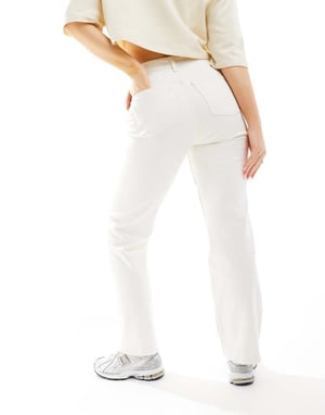 ASOS DESIGN Hourglass comfort stretch straight leg jean in ecru-Neutral