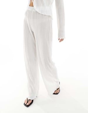 Missyempire exclusive plisse wide leg beach trousers co-ord in white