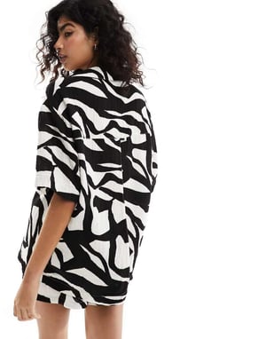 ASOS DESIGN cheesecloth shirt in print-Multi