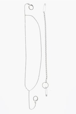 MM6-nålar med säkerhetsnålar och kedjor designade i silver