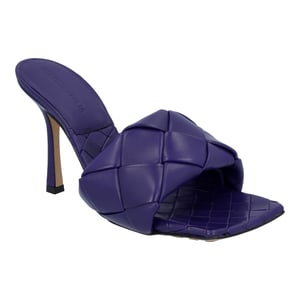 Bottega Veneta Dames Lido Gevoerde Slippers in paarse Lamsleer