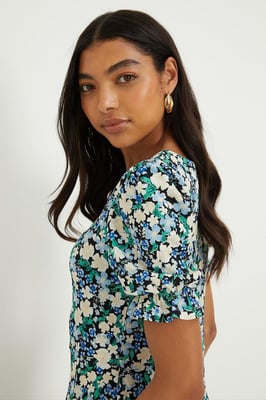 Floral Sweetheart Neckline Midi Dress