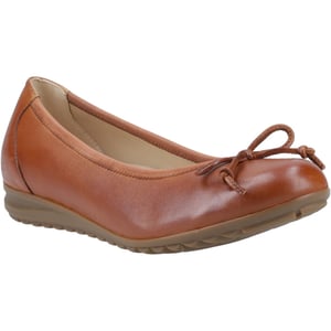 Hush Puppies Lucille Leren Dames Tan Platte Schoenen