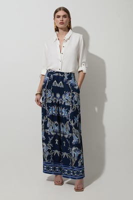 Viscose Linen Mirrored Floral Woven Straight Leg Trouser
