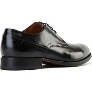 Base London Edison Leren Herenschoenen Met Zwarte Veters.