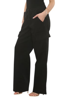 Womens Easticated Wasit Wide Leg Cargo Pocket Jeans in Black