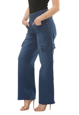 MYT Womens Tummy Control Wide Leg Cargo Jeans in Mid Blue
