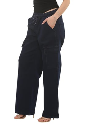 Womens Easticated Wasit Wide Leg Cargo Pocket Jeans in Dark Stonewash