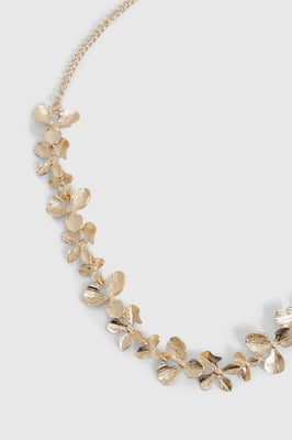 Flower Detail Necklace