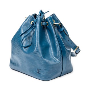 Noe PM Shoulder Bag