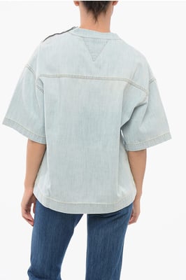 Ljusblå denimblus med bröstficka