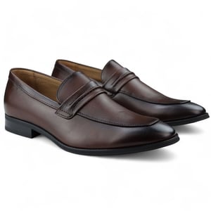 Bruna slip-on loafers med läderfoder för män
