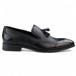 Svarta herrloafers med tofs och eleganta slip-on-skor