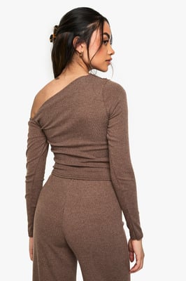 Rib Asym Neckline Ruched Long Sleeve Top