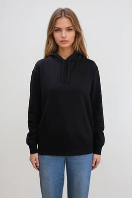 Essential Hoodie - Svart