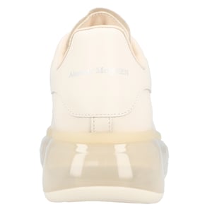 Alexander McQueen Dames Oversized Sneaker 'Larry' in beige