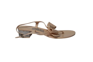 Salvatore Ferragamo Perala Ribbon Thong Sandals in Pink Rubber