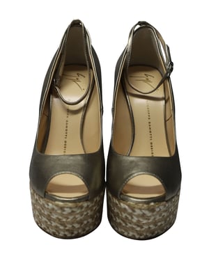 Giuseppe Zanotti Cumber 105 Wedge in Gold Leather
