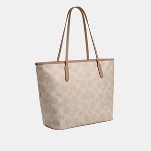 Large City Tote in Maxi Signature Canvas