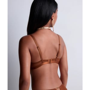 Aubade Triangle armature rules of attraction