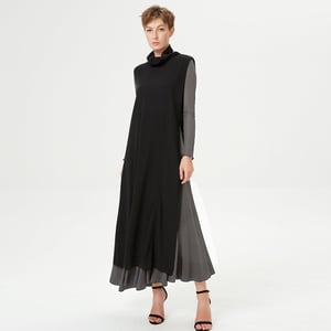 Lichte asymmetrische poncho